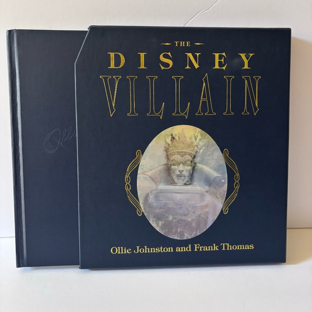 The Disney Villain NO. 5596 Limited Edition Book